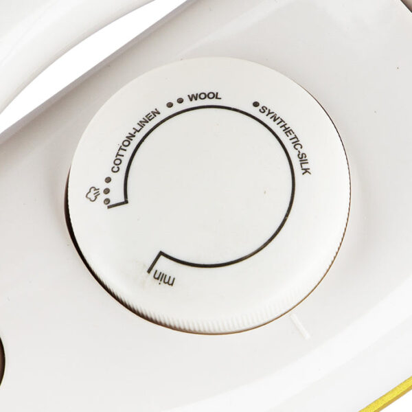 Tronic Folding Travel Steam Iron 800 Watts - Image 6