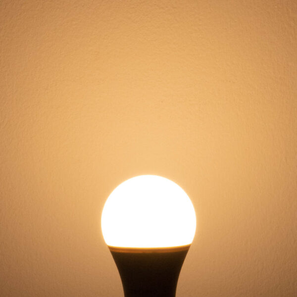 Tronic LED Bulb 5W Screw Type E27 - Image 4