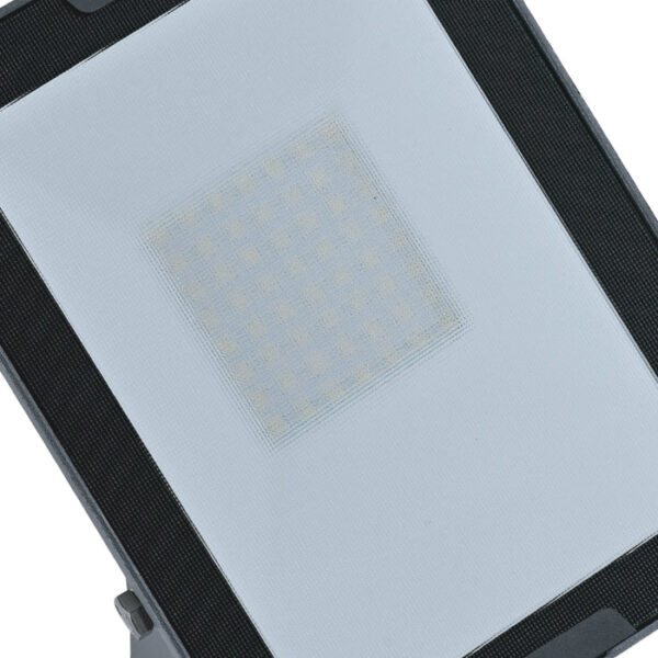 Tronic Black LED Floodlight 10 Watts - Image 2