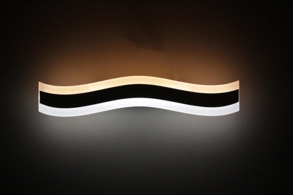 Tronic Wavy 2 Colour LED Wall Light - Image 2