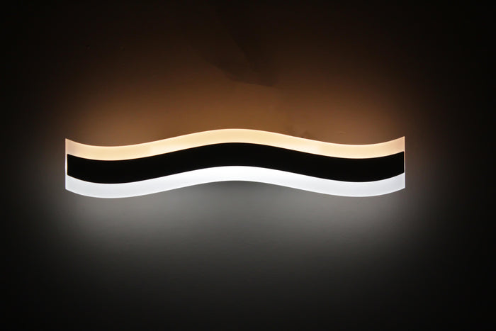 Tronic Wavy 2 Colour LED Wall Light - Image 2