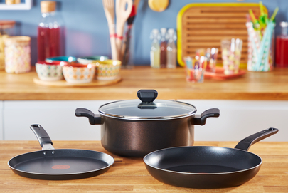 Tefal Easy Cook Frypan 32cm Titanium Non Stick Thermo Signal 100% Safe Cooking Pan Suitable for All Heat Sources Except Induction B5540802 - Image 13