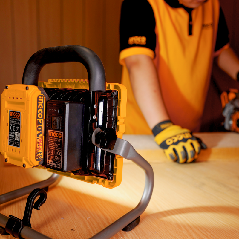 Ingco Cordless Portable LED Work Lamp 20W with High & Low Lumen Setting CWLI2025 - Image 7