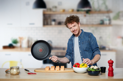 Tefal Unlimited Frypan 28cm Titanium Non Stick Anti Scratch All Hobs Safe Non Stick G6 Unlimited Cast Aluminum G2550602 - Image 5